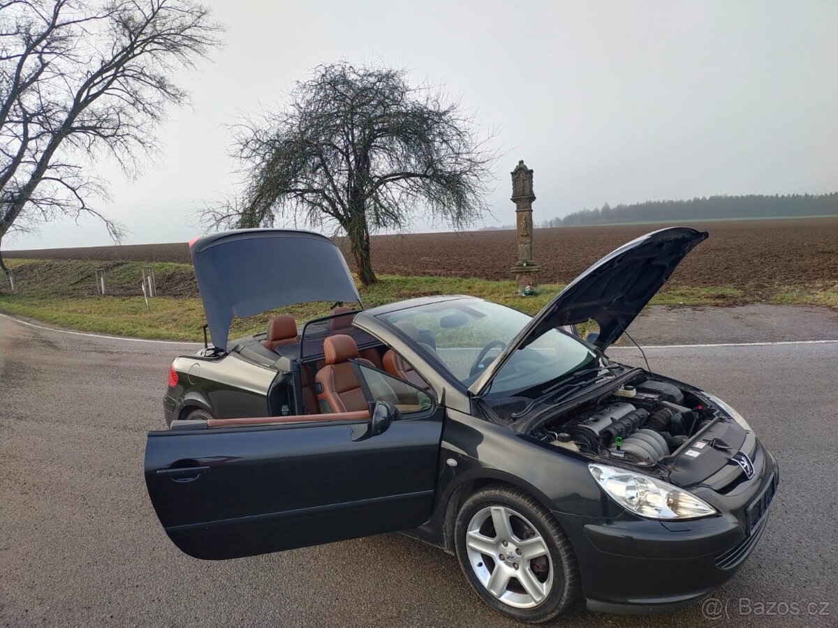Peugeot 307cc 2.0 16v 103kw TOP, nová STK - 8