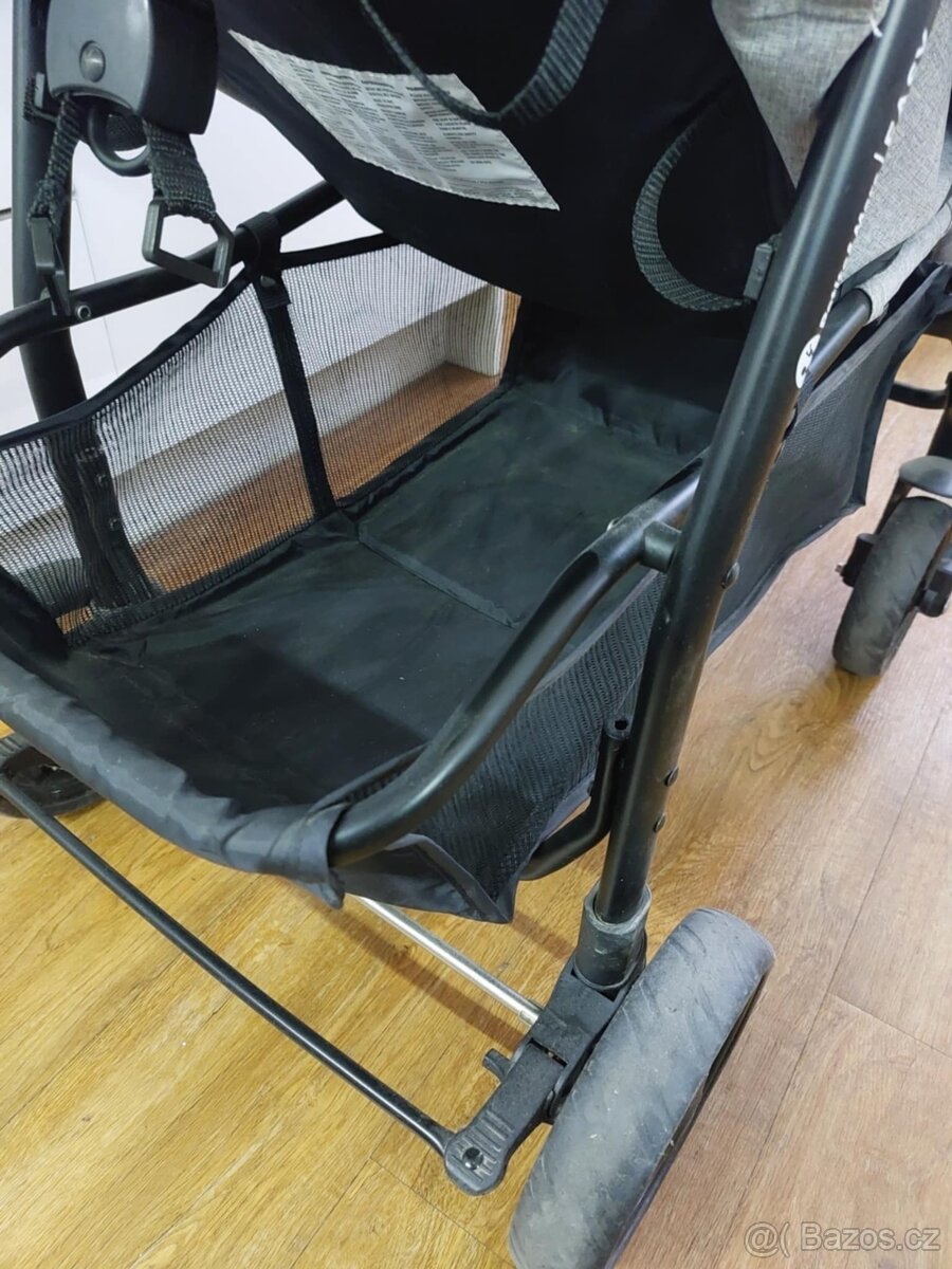 Sportovní kočárek - 8