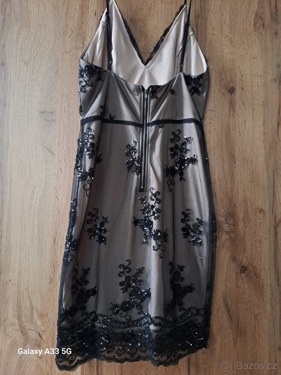 Černé šaty - 8