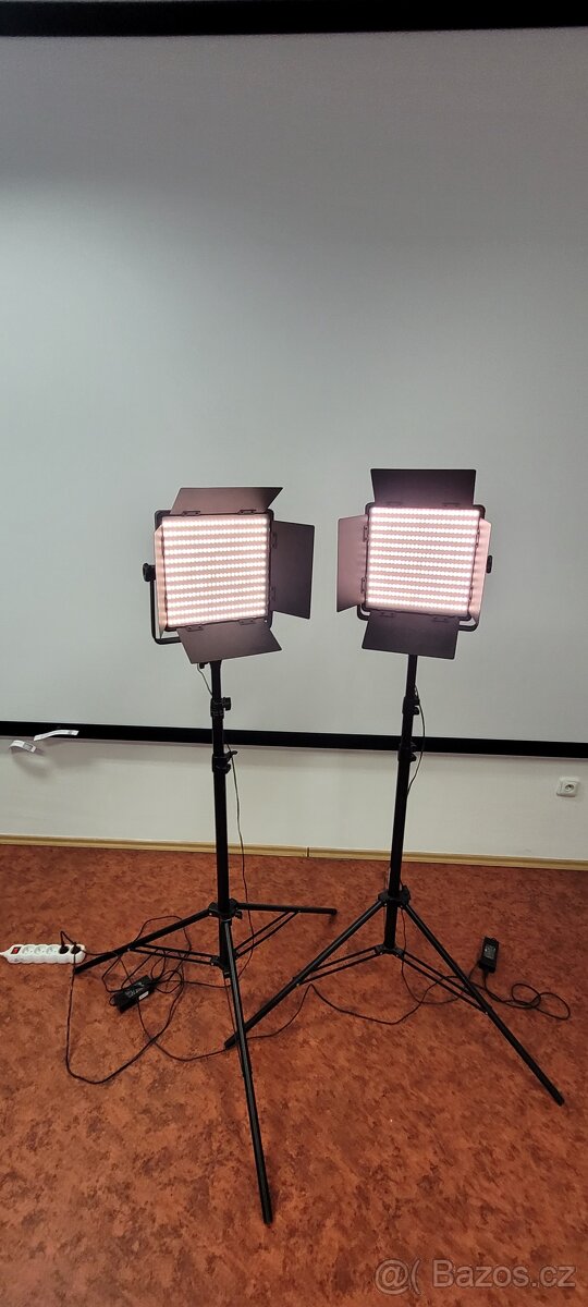 Sada 2 kusu studiových světel Fomei LED Light 600-5432 - 8