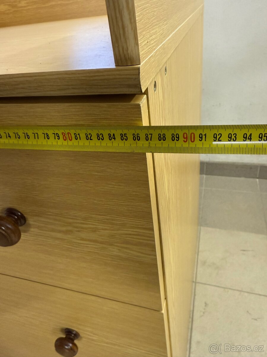 Přebalovací pult - 8