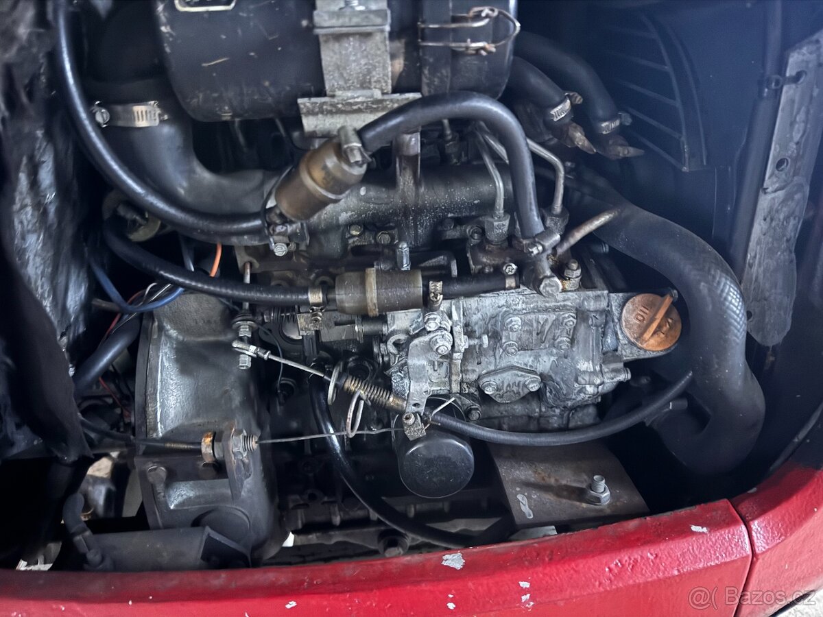 Minibagr Takeuchi TB015 2001 2x lzice Teleskop - 8