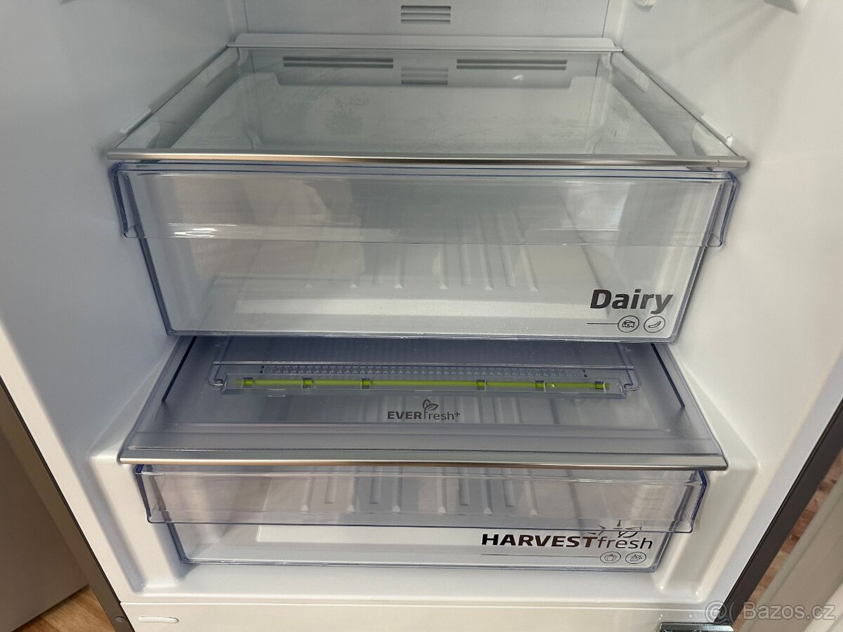 Lednice s mrazákem Beko (267) - 8