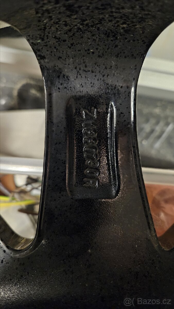 Kola 17" - 8