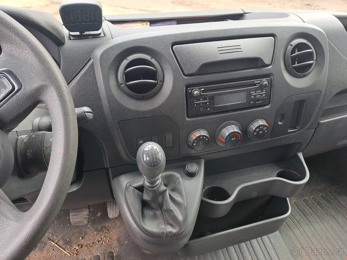 Montážní plošina Renault Master - 8