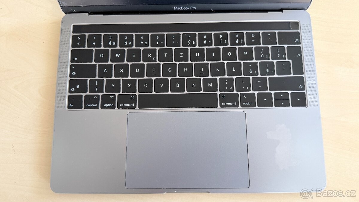 MacBook Pro 13" Retina (2019) – i7/16 GB/512GB SSD - 8