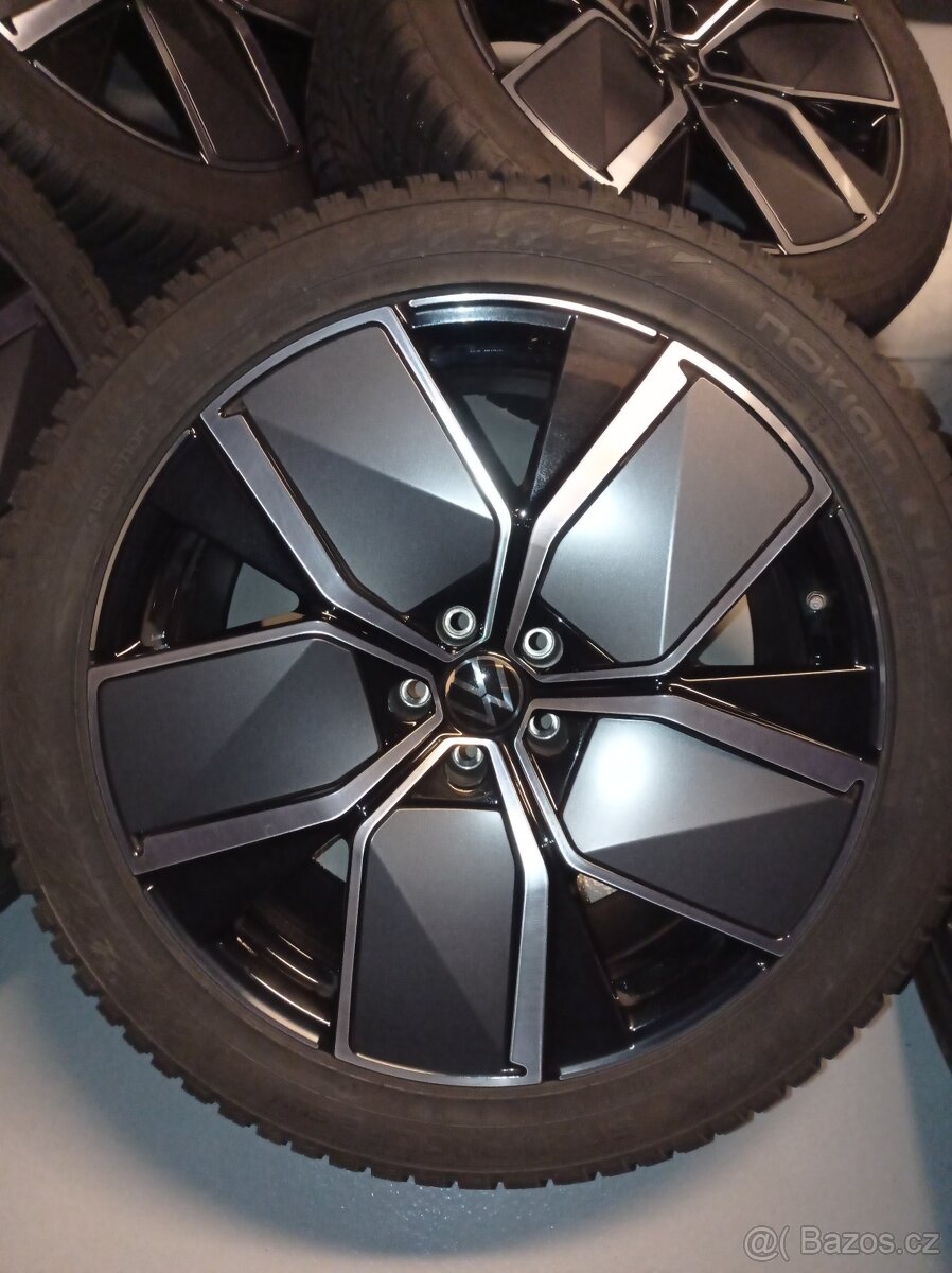 ZANOVNI ZIMNI 21" LEEDS originál VW Touareg r.v. 2023 - 8
