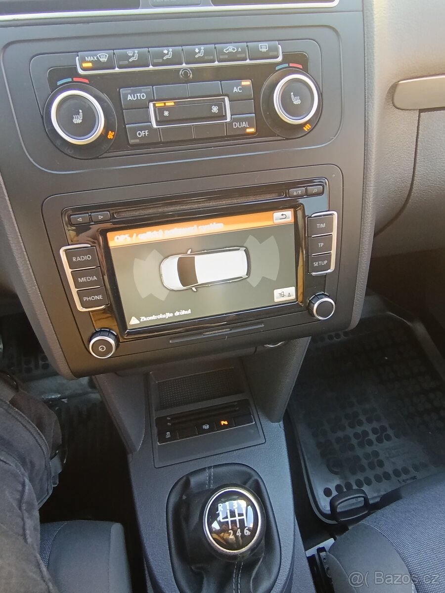 Volkswagen Touran - 8