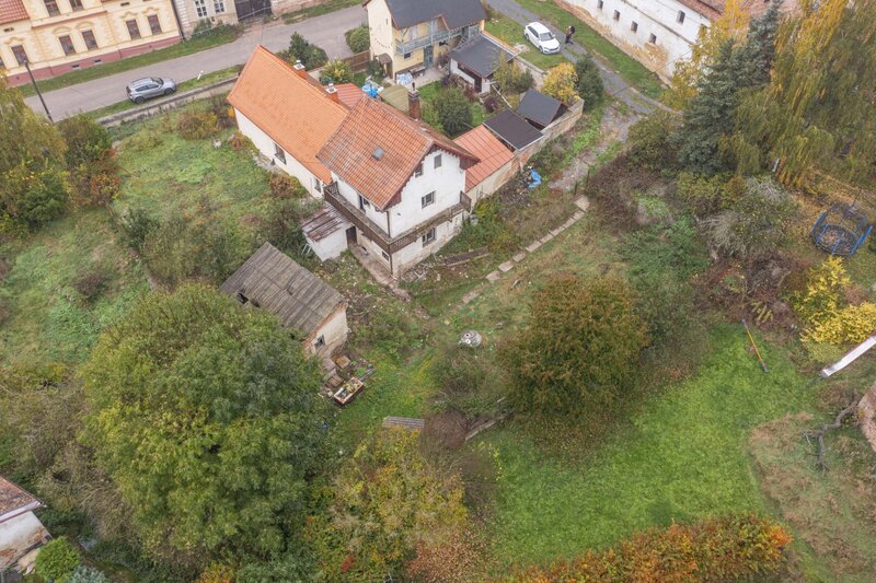 Prodej RD /Chata 60m2, obytná 85 m2 /balkon, pozemek 390 m2, - 8