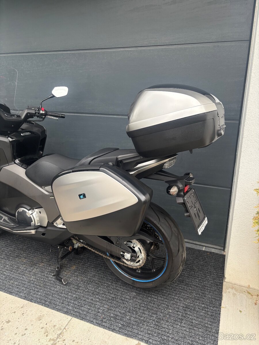 Honda Integra NC750D ABS - 8