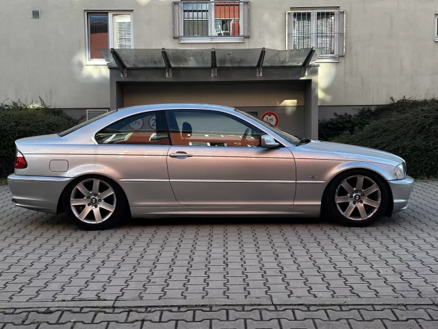 BMW E46 320 Ci Coupé R6 125kW Kůže ALU R17 Manuál - 8