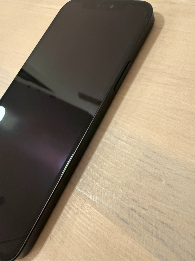 iPhone 12 - 128 GB - black - včetně komplet. příslušenství - 8