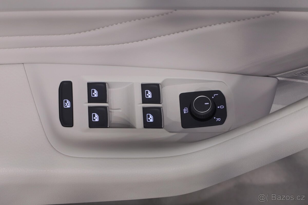 VW Passat GTE Variant 1.4 TSI 160kW DSG - záruka Autodraft - 8