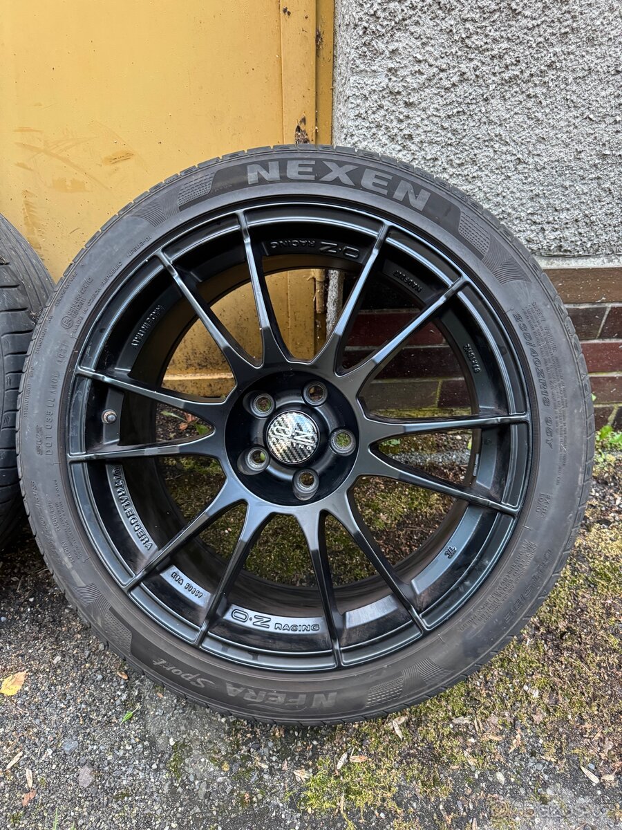 OZ Racing ULTRALEGGERA R18 - 8