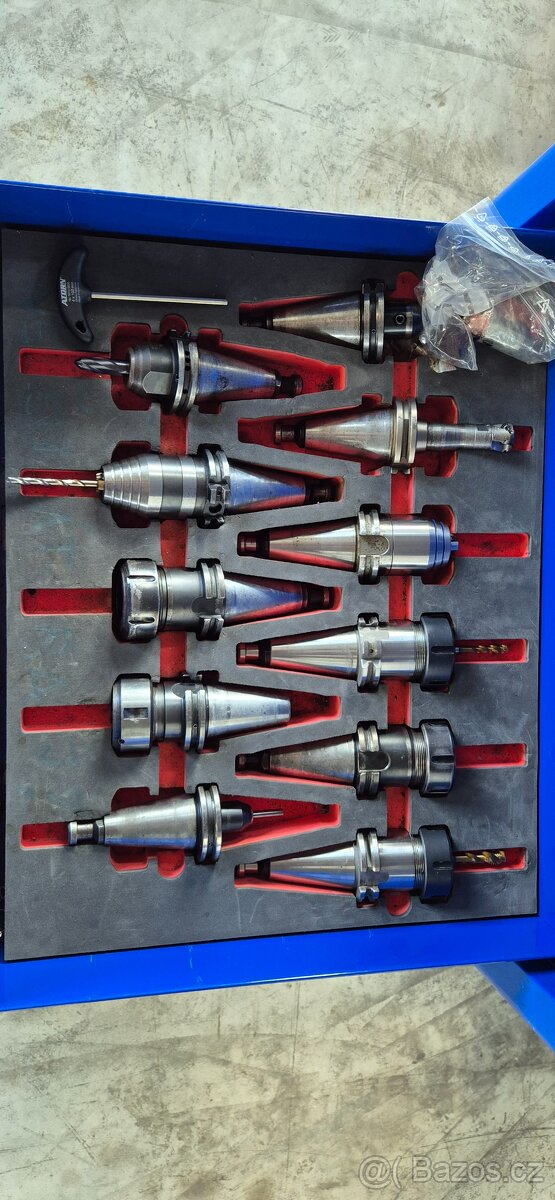 Obrábacie centrum CNC - SEMICO VMC 1000 - 8