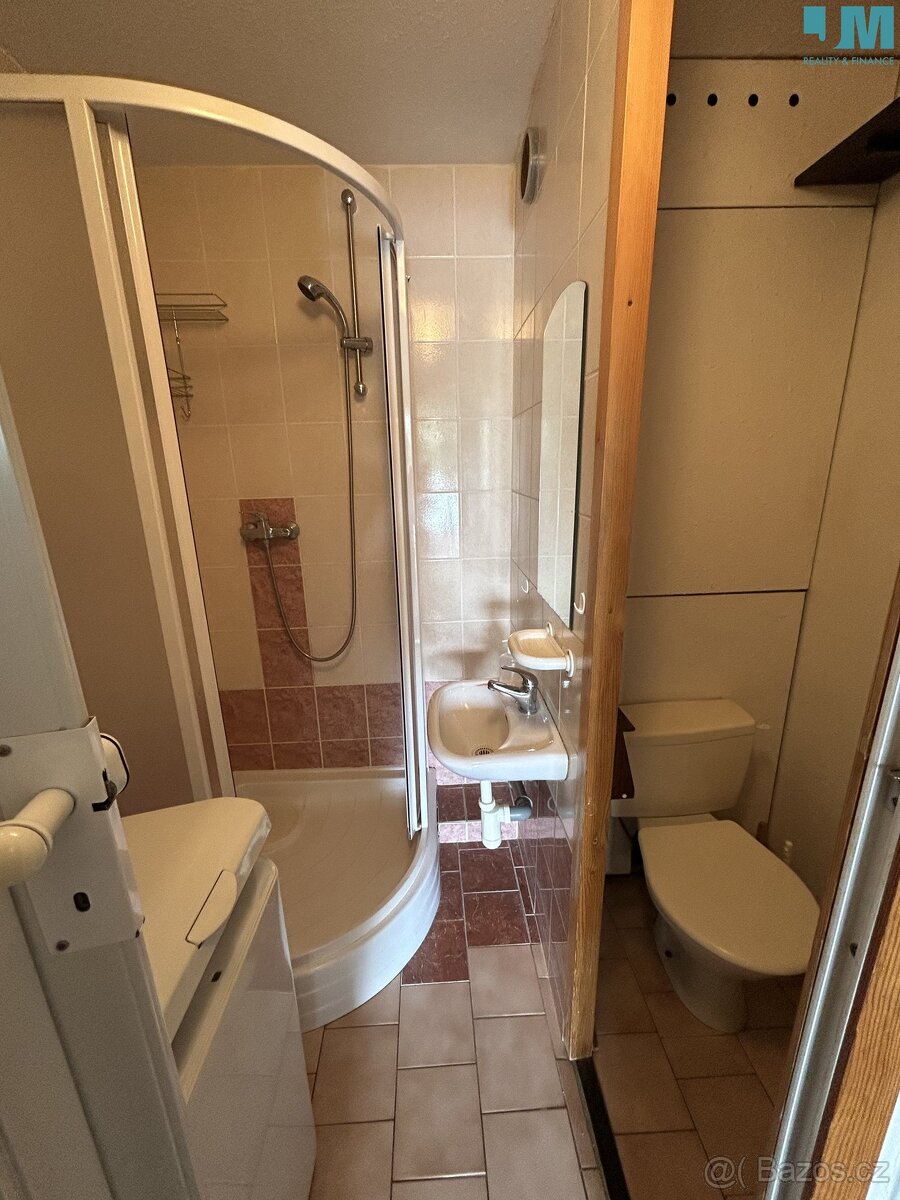 Pronájem byty 1+1, 35 m² - Třebíč, ev.č. 01820 - 8