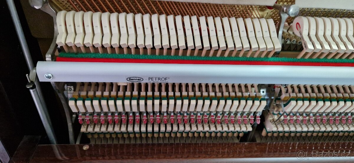 Piano Rösler 126 - Petrof - Renner r. v. 2003 - 8