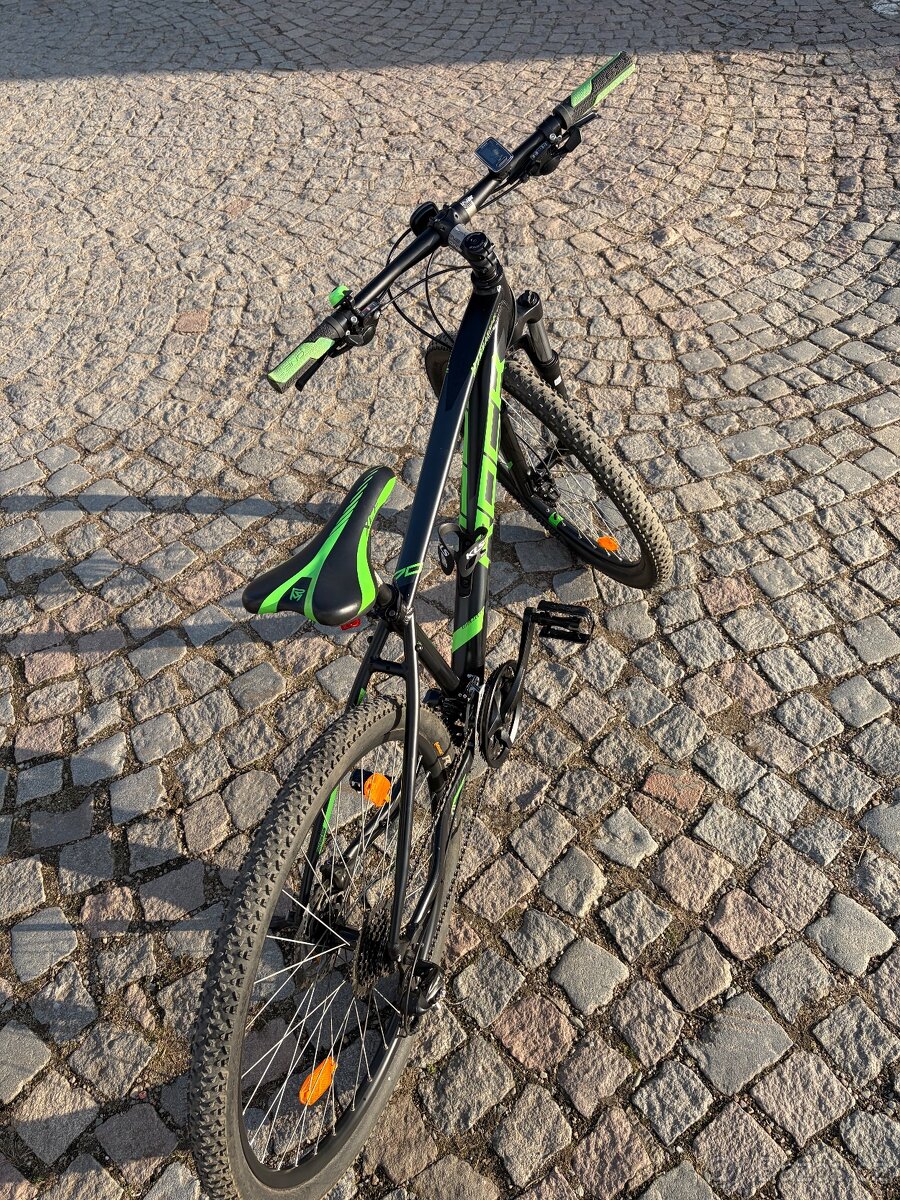 Horské kolo 27,5 - 8