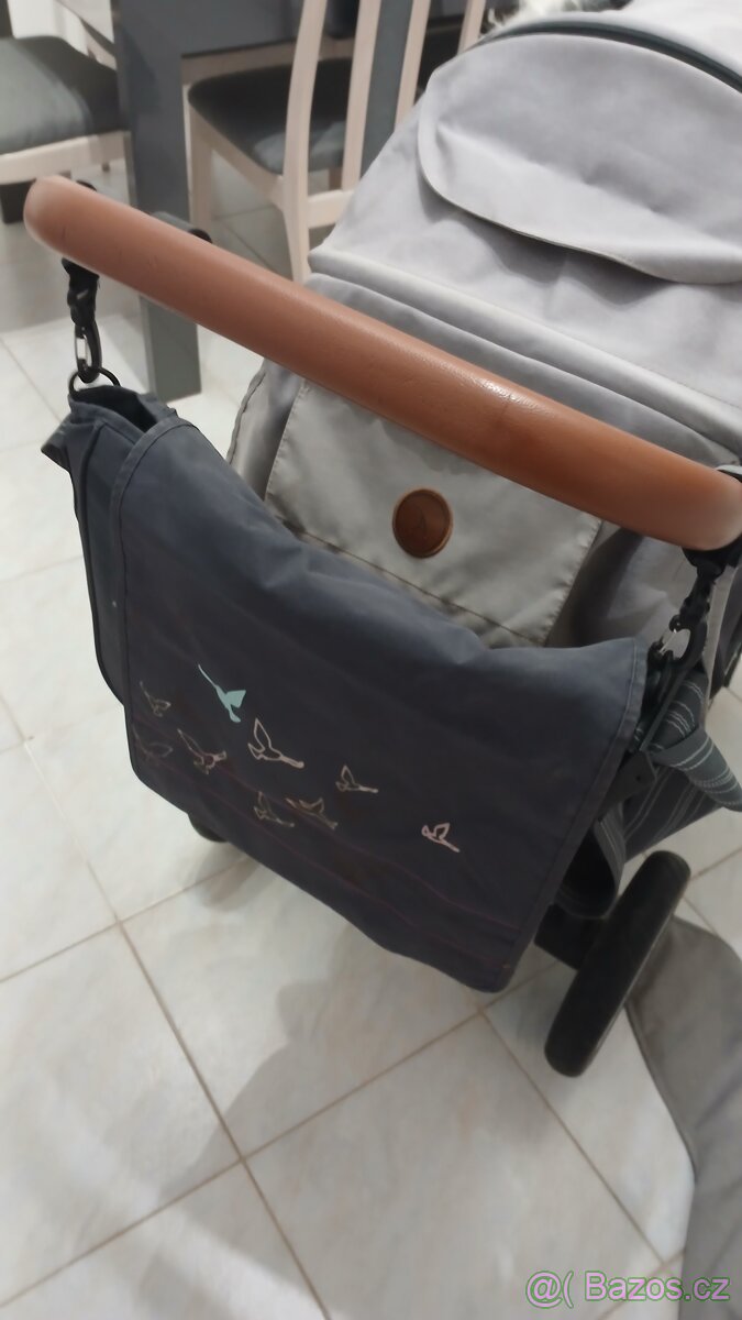 Sportovní kočárek - 8