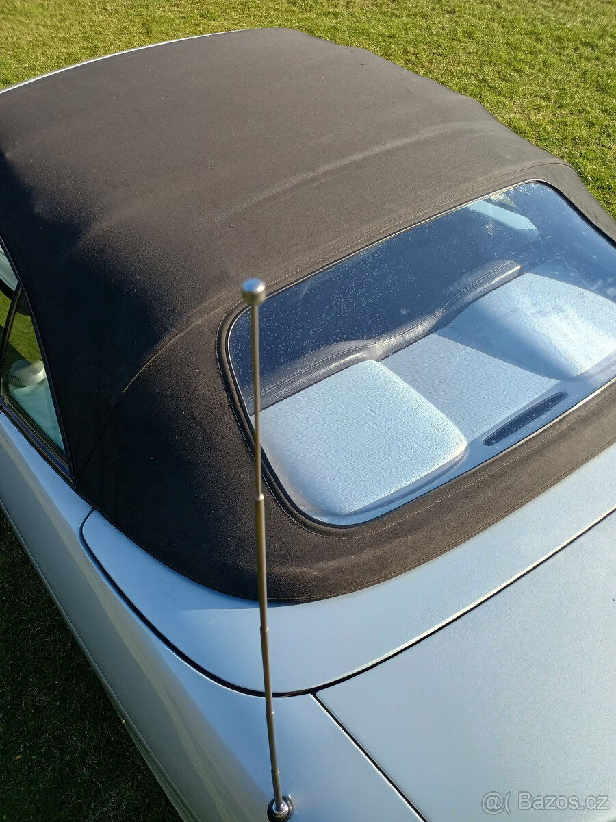 Prodám 2 x renault cabrio - 8