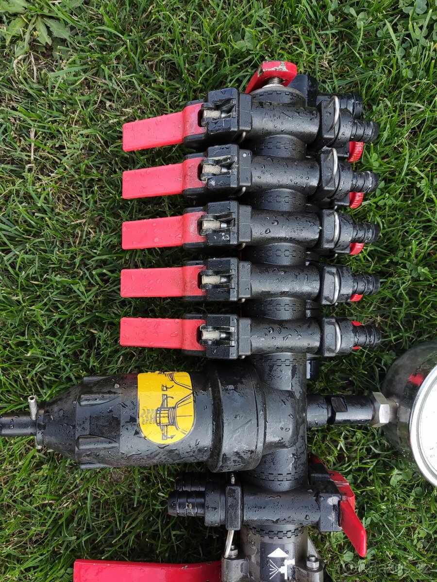 Rozvaděč pro postřikovač - 8