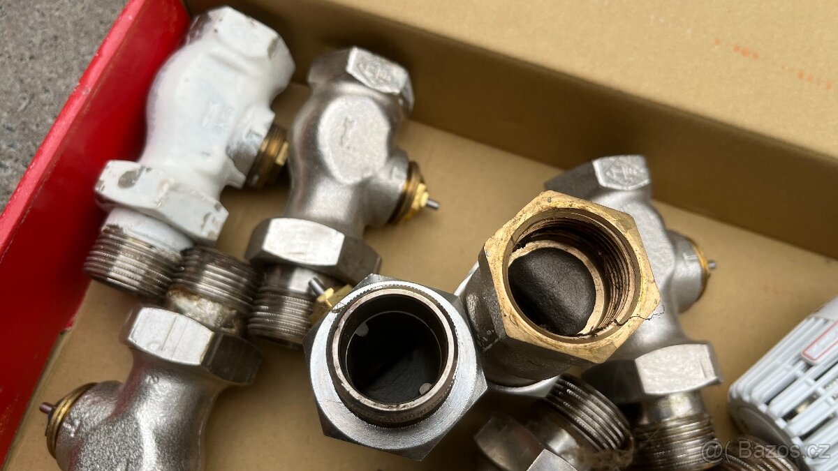 Termostatický ventil přímý 1"- 8ks - 8