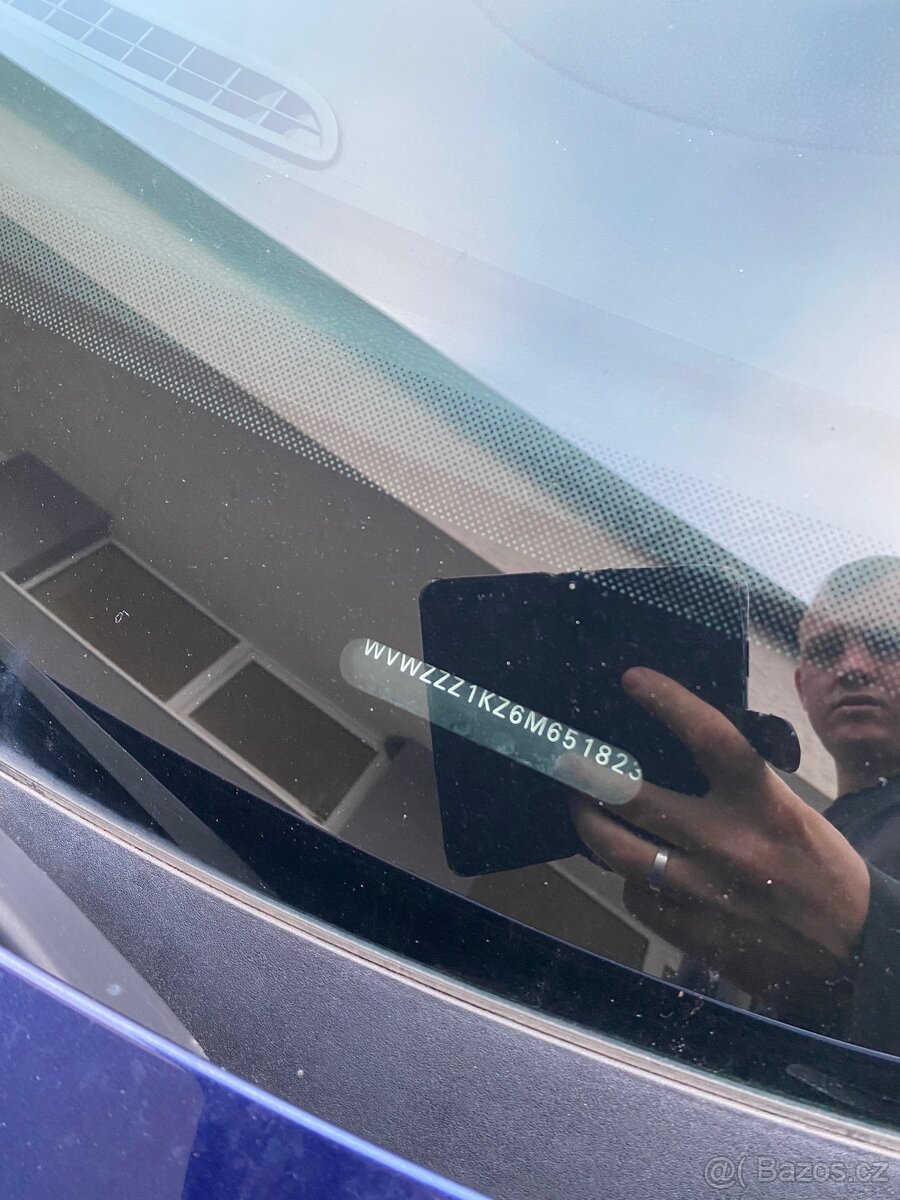 Volkswagen Jetta Mk5 2.0 TDI. 103 Kw - 8