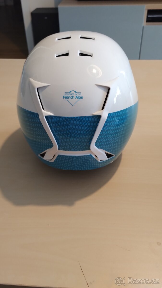 Lyžařská helma - 8