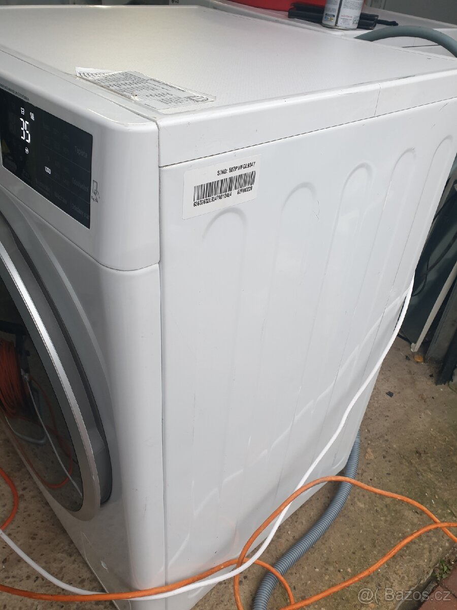 Pračka LG na 8 kg - 8