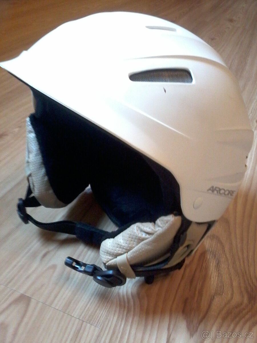 BUNDU-KALHOTY-HELMU - 8