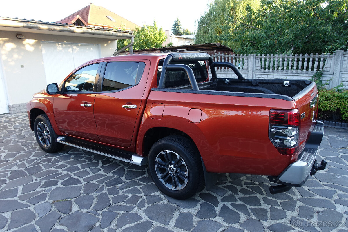 Mitsubishi L200 2.3 DI-D 4WD INTENSE,110kW M6 - ZÁNOVNÝ STAV - 8
