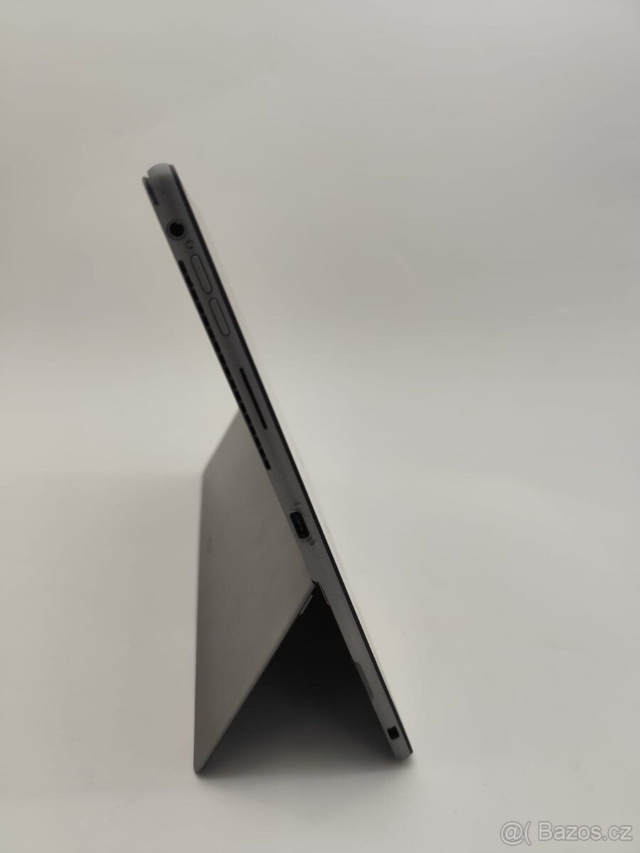 Dell Latitude 7320 Detachable Tablet i5 8GB/25GB Win11 ENG. - 8