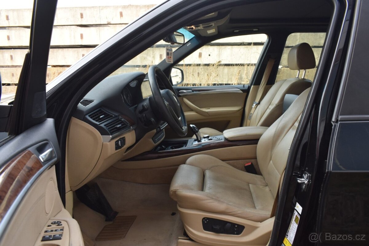 BMW X5 3.0Si/KŮŽE/DVD/ANDROID/TAŽNÉ/ - 8