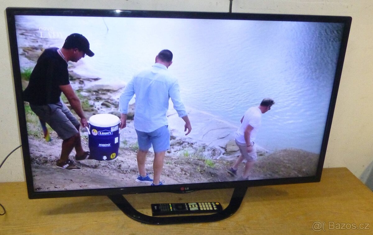 LED televize 107cm LG, 42 palců, nemá DVBT2 - 8