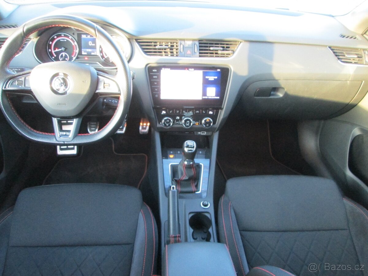 Škoda Octavia III RS 169KW manuál 93000km Navi Full Led 1.ma - 8