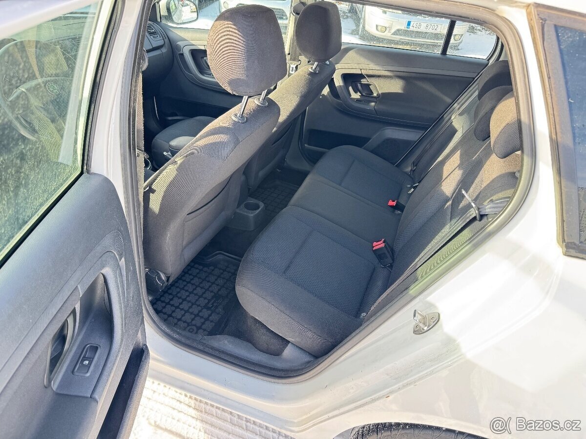 Škoda Fabia II - 8