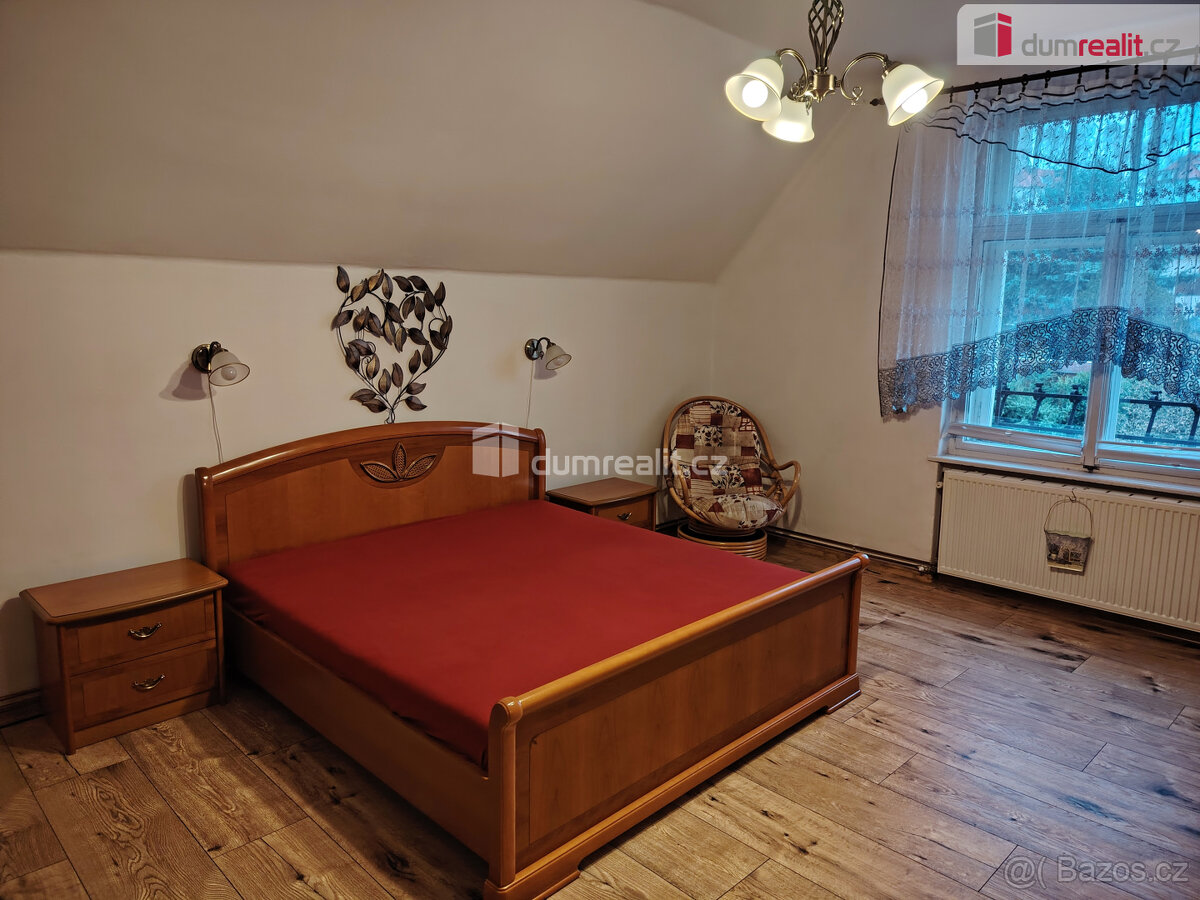 Pronájem prostorného bytu 2+1 (75m2) + terasa (14m2), ul.Pur - 8