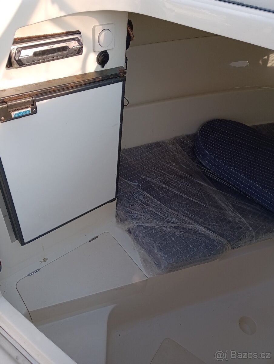 Prodám Motorový člun Fiart Mare 23 - ZIMNÍ SLEVA - 8