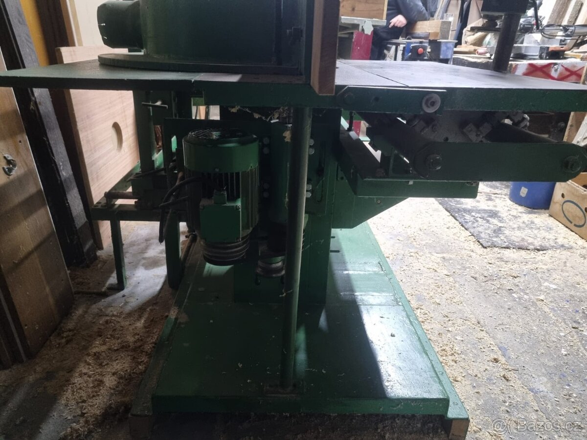 Kombinovaný stroj Dlabačka + Spodní frézka - 8