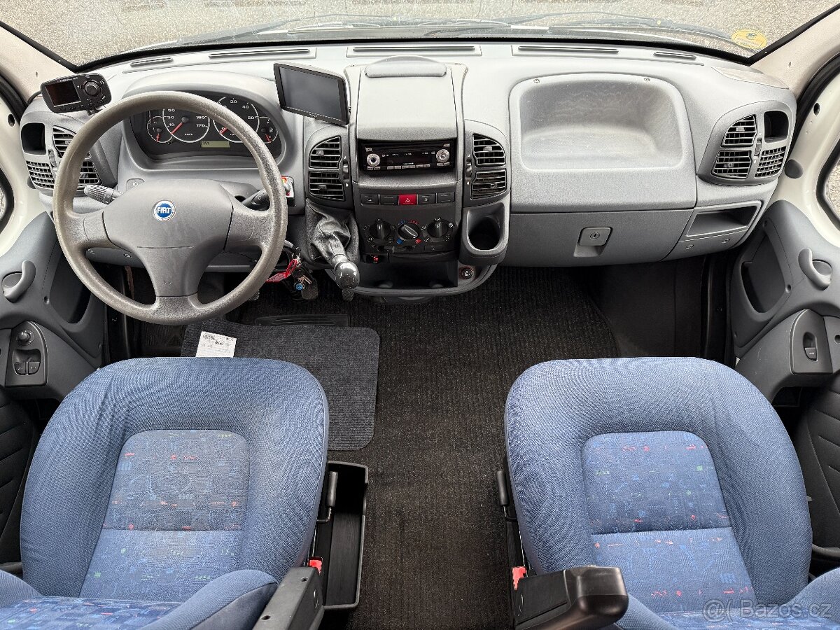 Obytné auto - Eura Mobil, expediční úprava, LPG generátor - 8