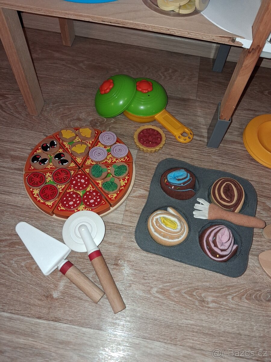 Dětská kuchyňka s policemi navíc - 8