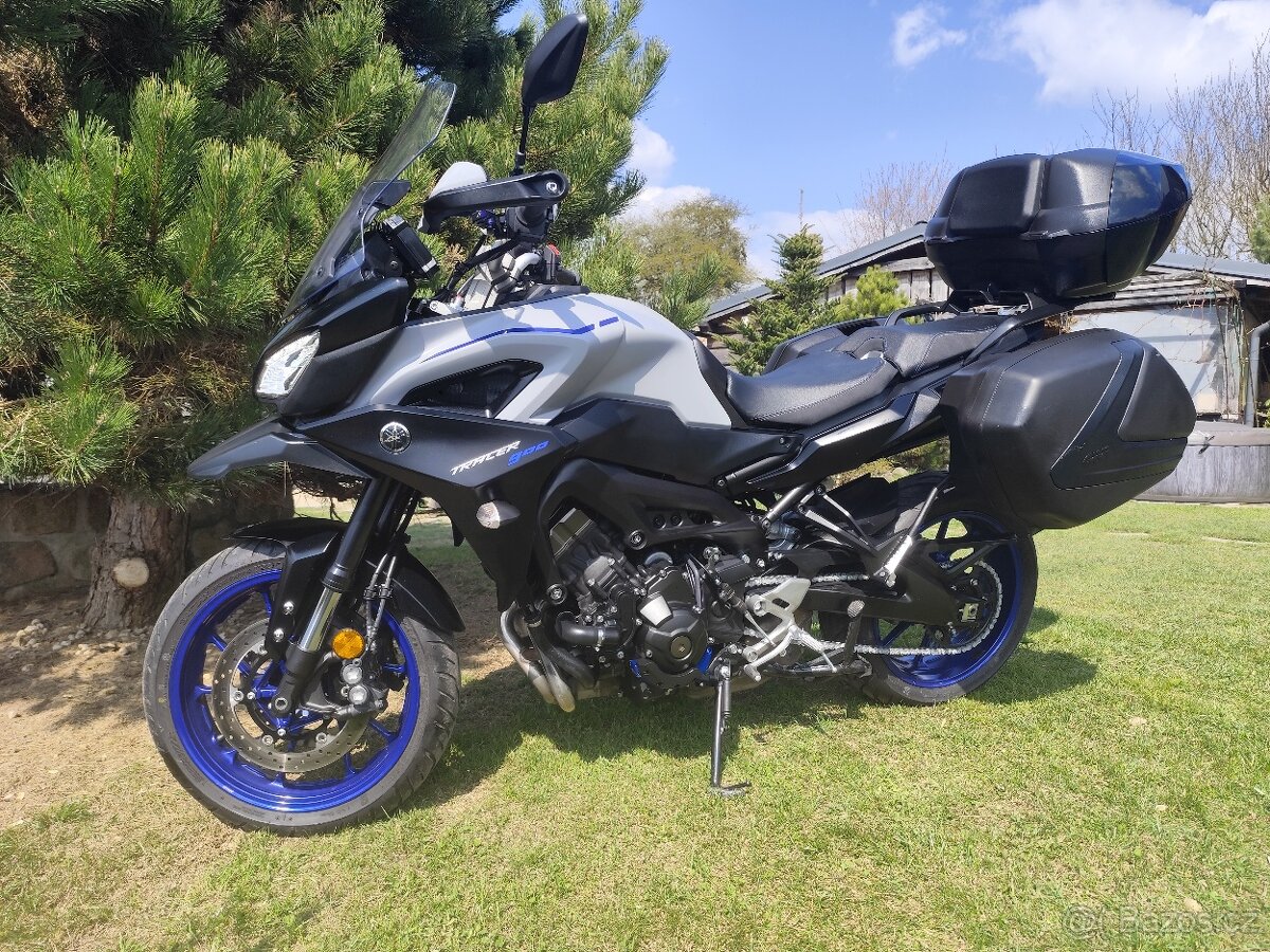 YAMAHA TRACER 9 - 8