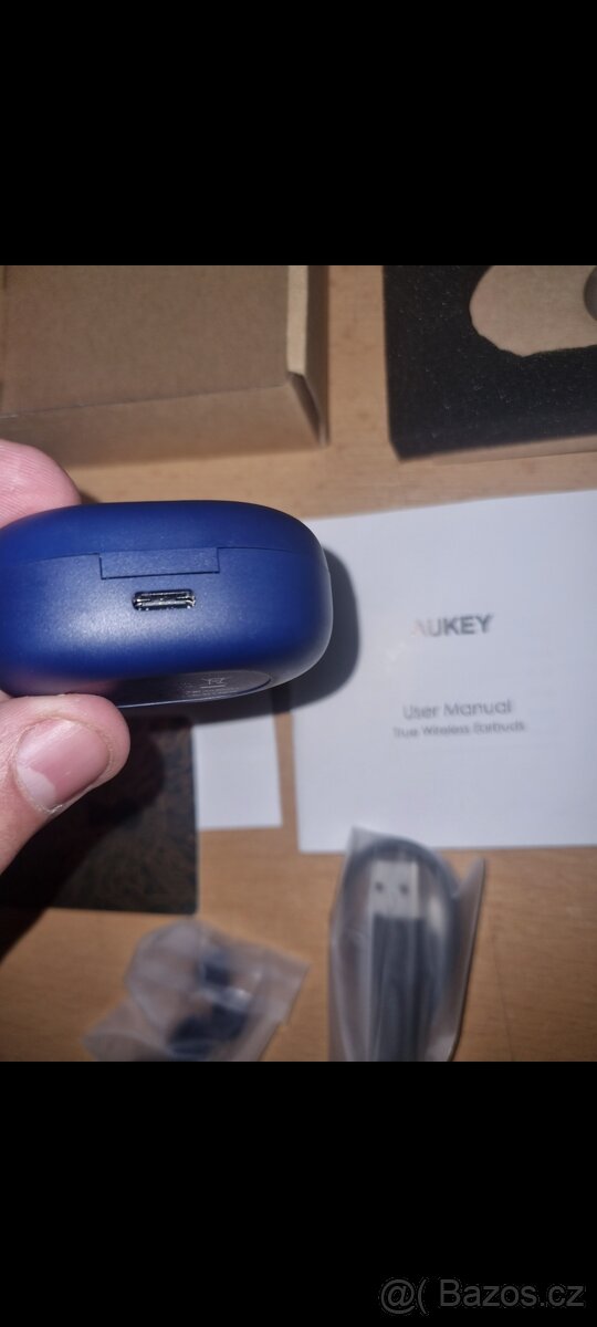 Model:aukey EP - T25 Výkonný basový výkon: Vylepšené 4mm dy - 8