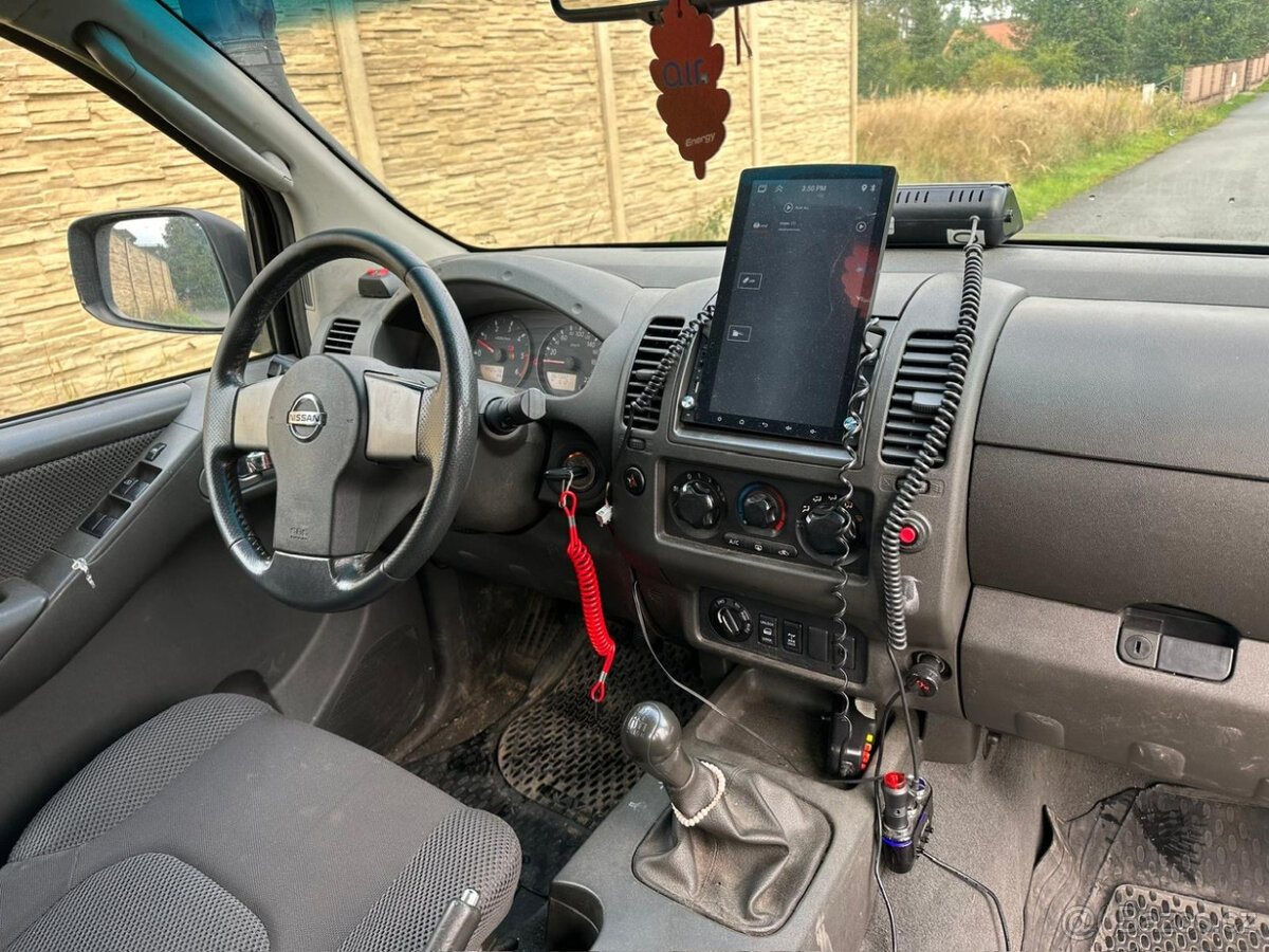 Navara Double Cab 4wd 2.5 tdi 126kw tažný systém - 8
