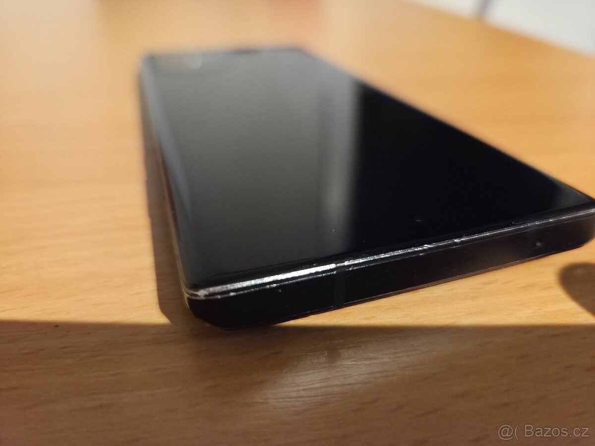 Motorola Edge 30 Ultra 12/256 GB + 125 W nabíječka+kryt - 8