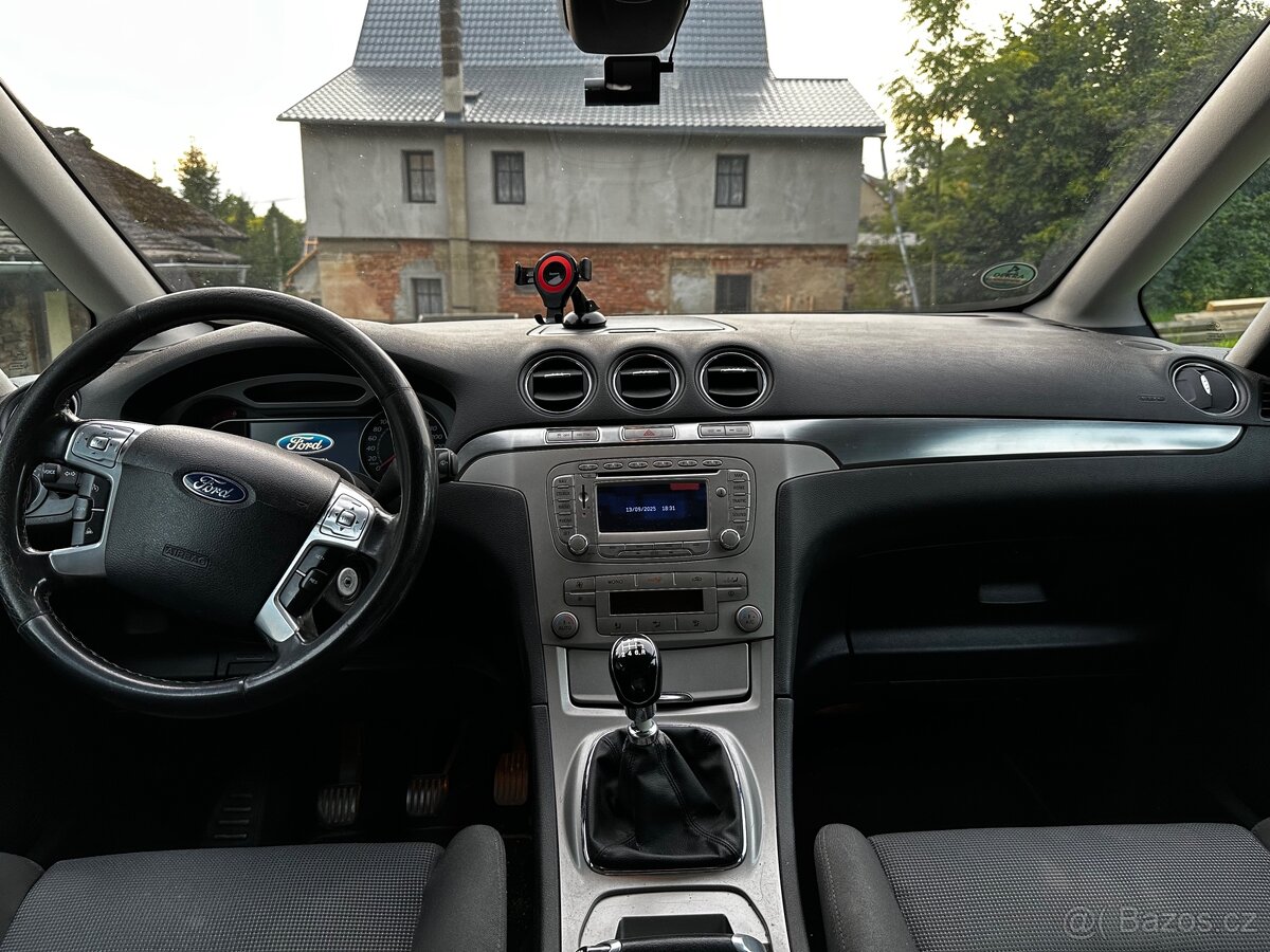 Ford Galaxy 2.2 tdci - 8