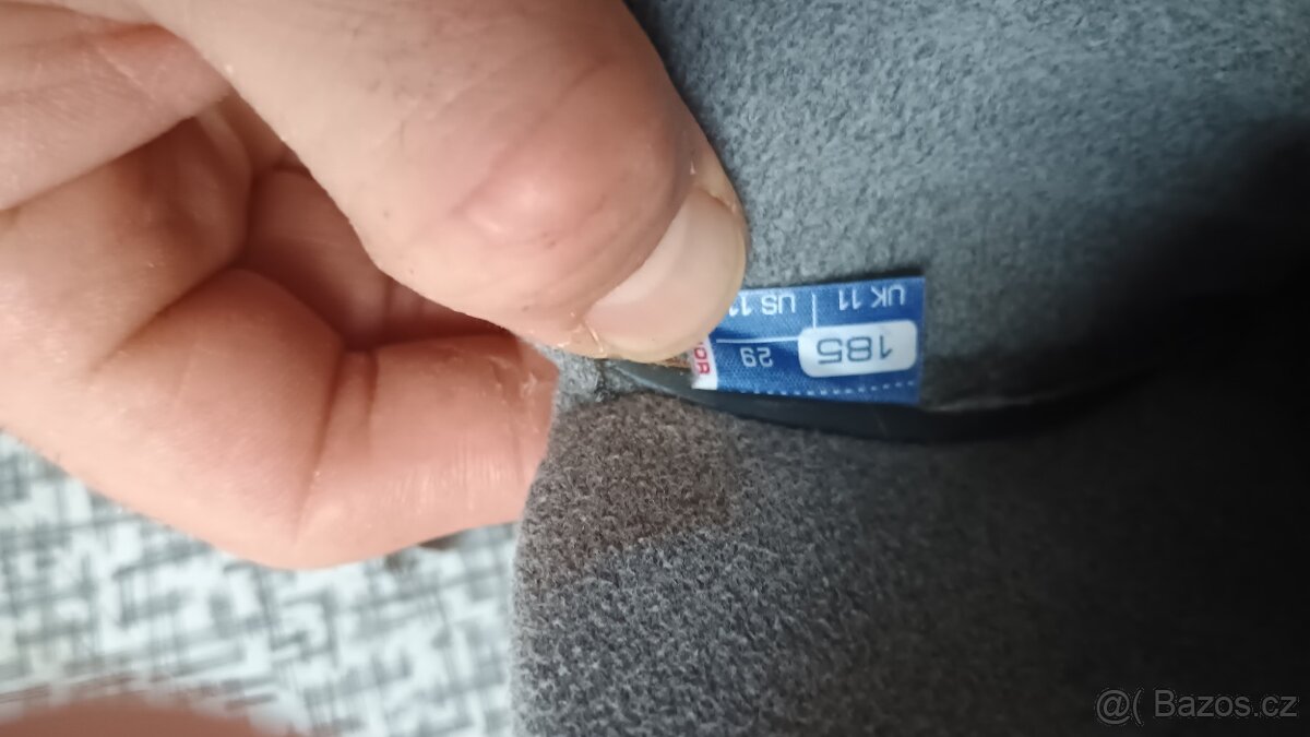 Dětské lyžáky a helma - 8