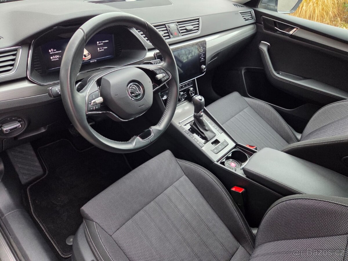 Škoda Superb 1.4 TSI HYBRID - 8