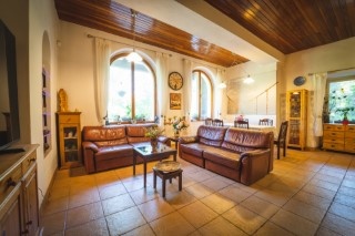 Dům 8+1 Černíkovice, okres Benešov - 8