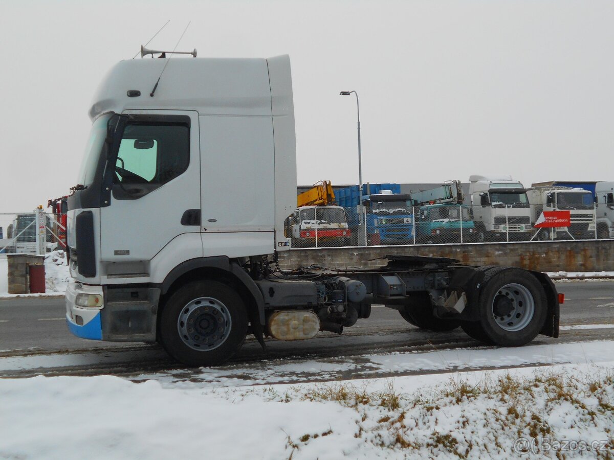 RENAULT PREMIUM R420.19T 4x2 - 8